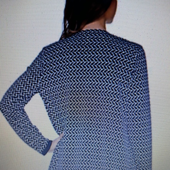 Susan Graver Liquid Knit Reversible Blazer & Printed Tank - Picture 5 of 9